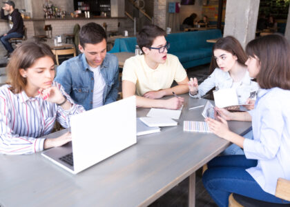 Why Startups are Ditching Full-Time Hires for Agile Freelance Teams